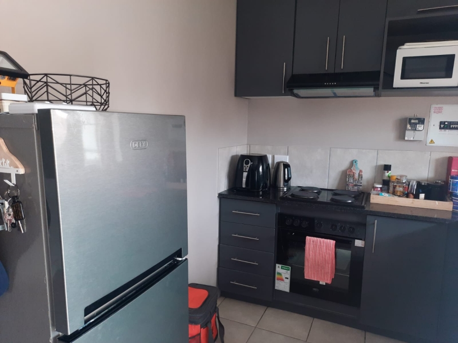 2 Bedroom Property for Sale in Van Der Hoff Park North West